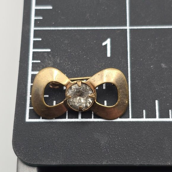 VTG Art Deco Bow Brooch 1" Gold Tone Clear Prong Set Rhinestone Center - Picture 7 of 7